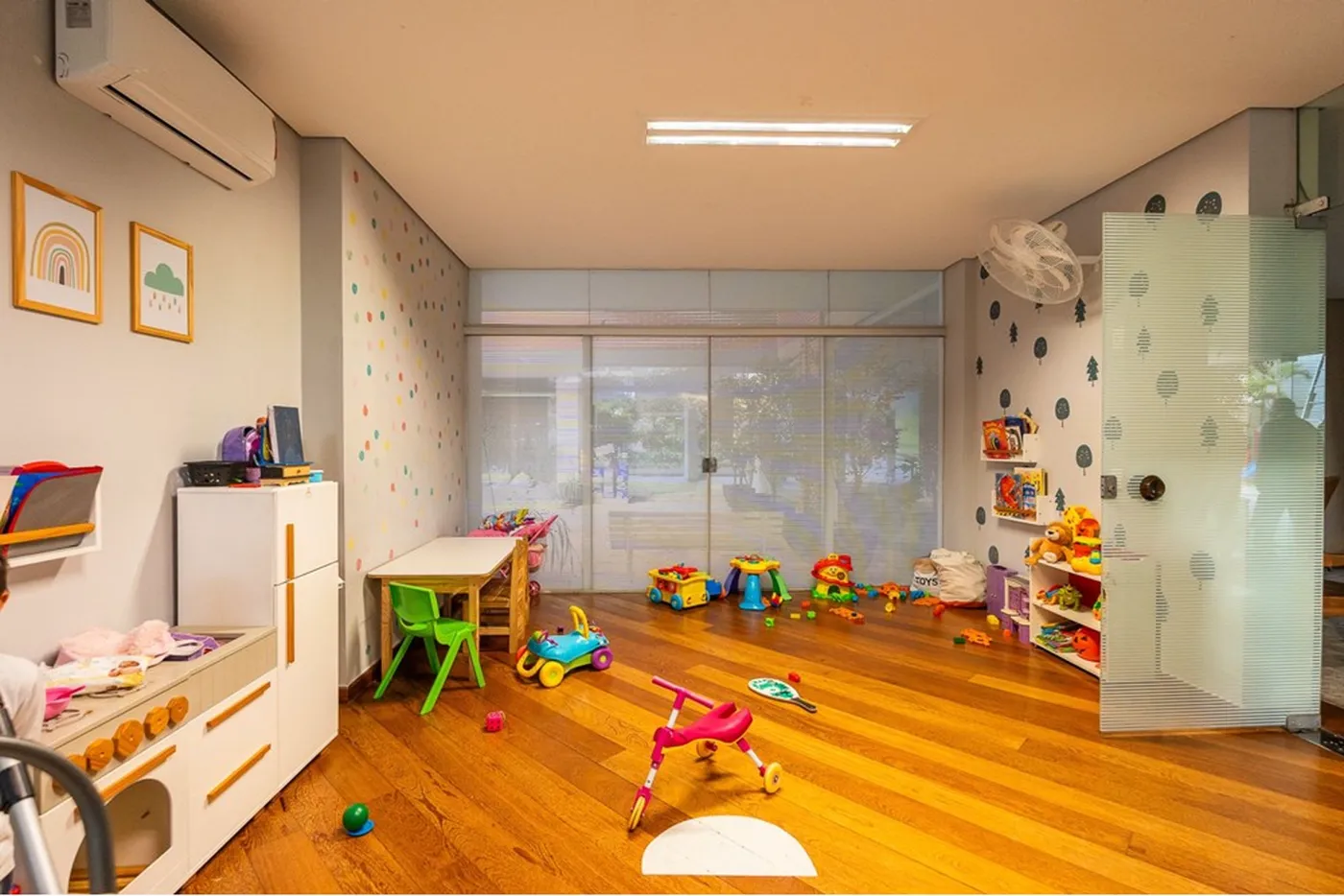 VMPS 191 Apto 601971084-16 - REMAX Empire Exclusividades