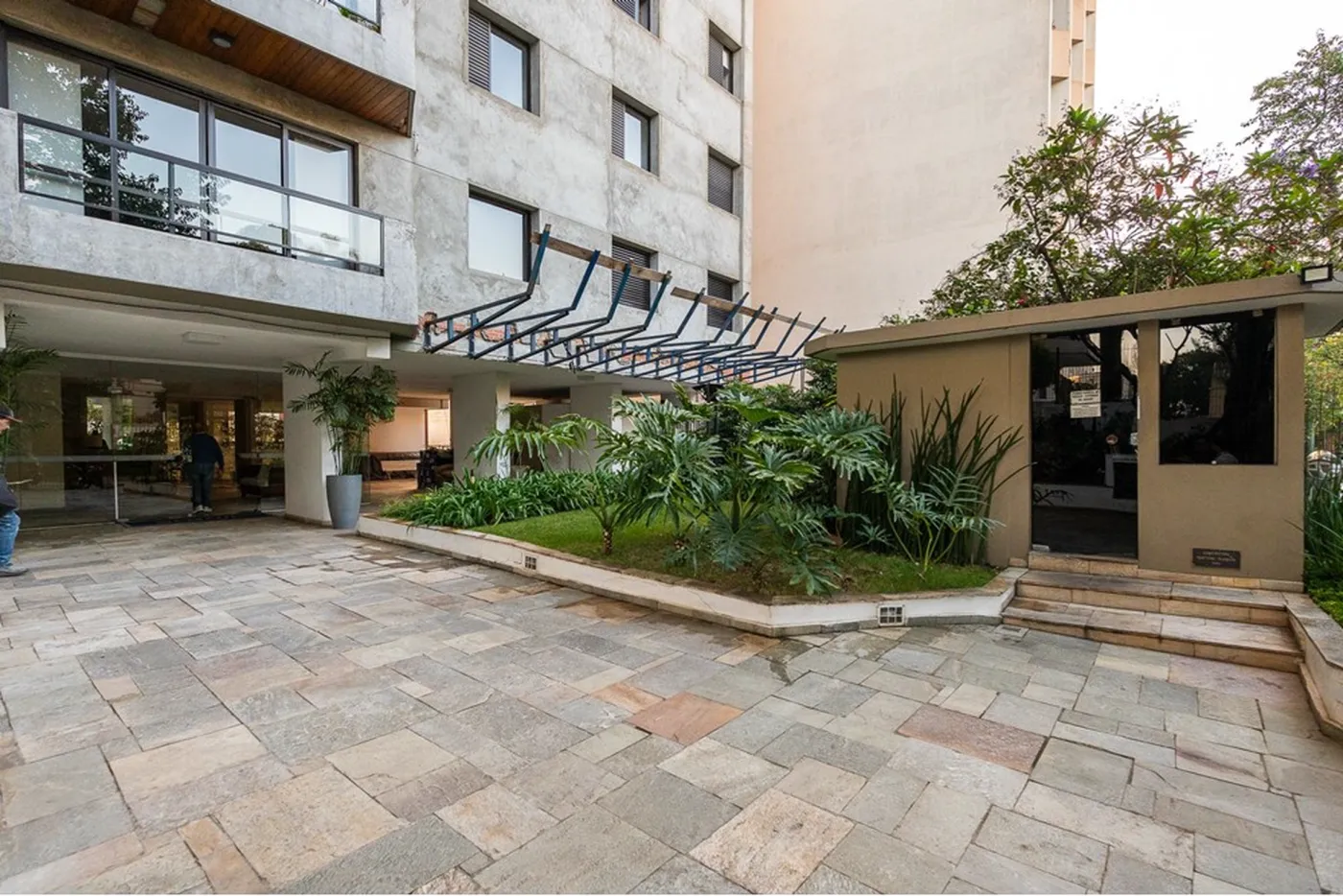 VMPS 191 Apto 601971084-16 - REMAX Empire Exclusividades