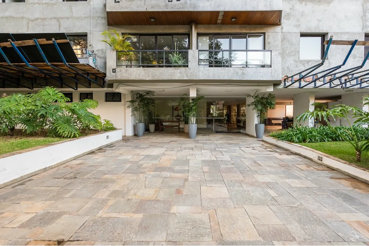 VMPS 191 Apto 601971084-16 - REMAX Empire Exclusividades
