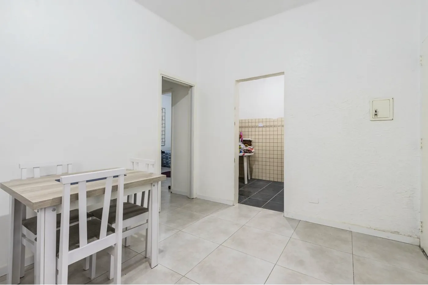 CRDDDS 133 Apto 612511054-34 - REMAX Moderna Exclusividades
