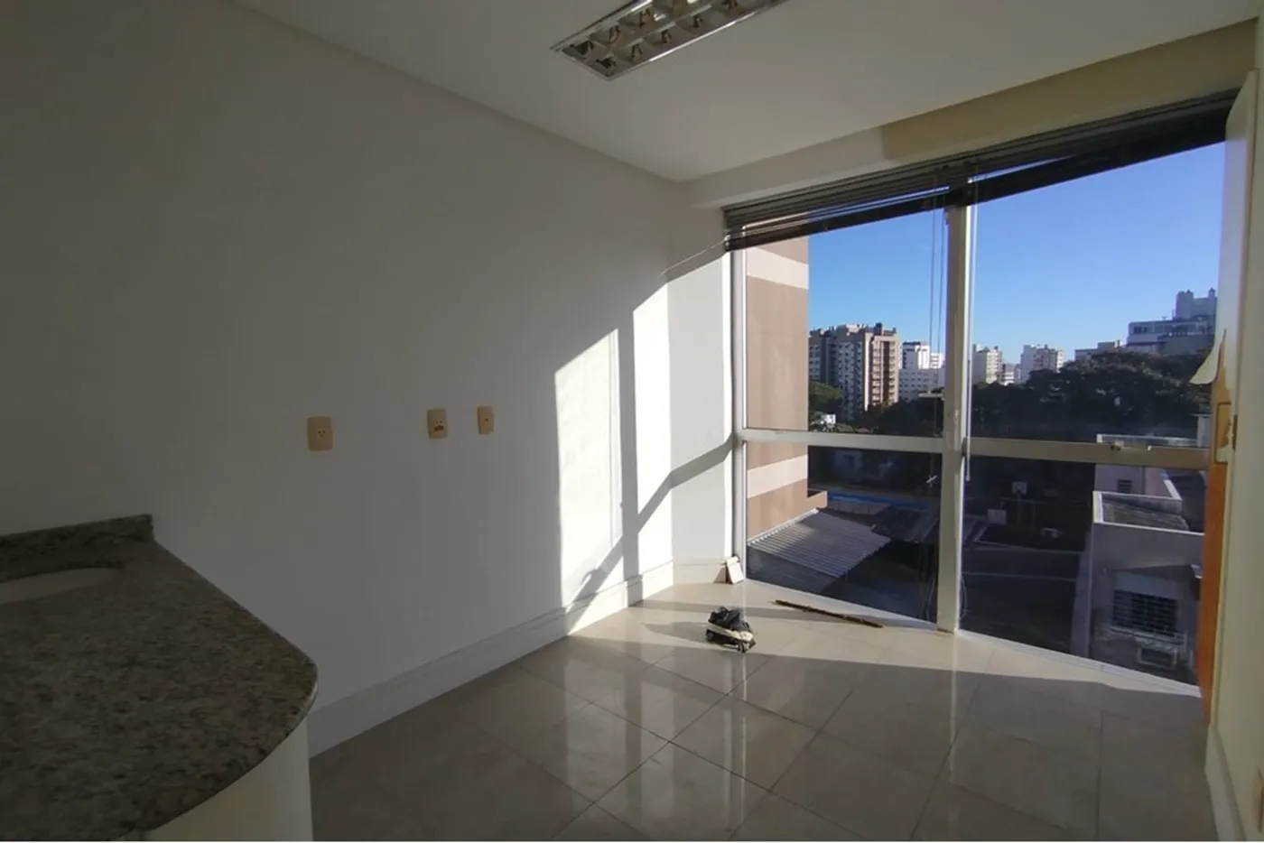 HDPI 891 Sala 612511061-10 - REMAX Moderna Exclusividades