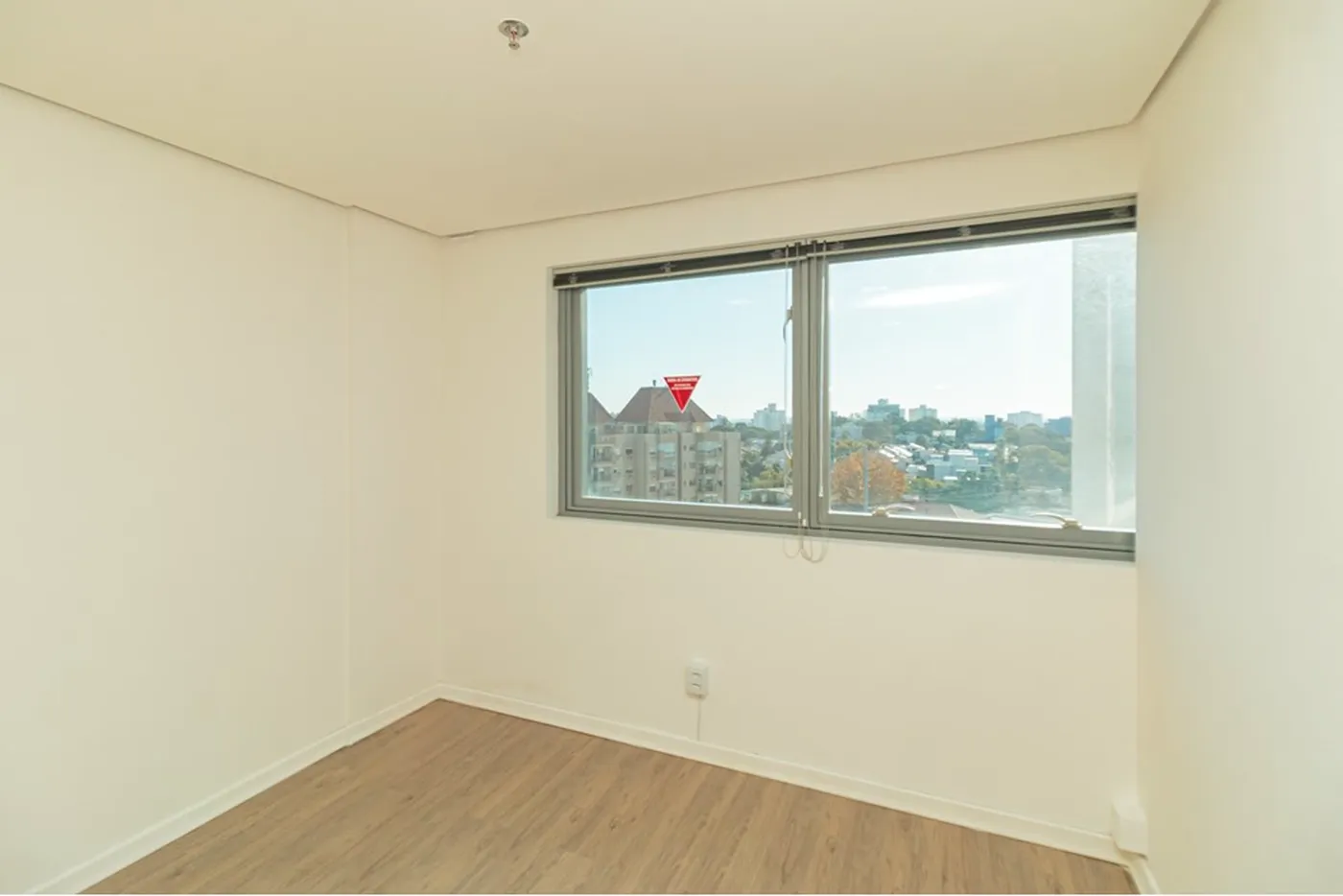 SSAB 4556 Sala 612491035-12 - REMAX Trend Exclusividades