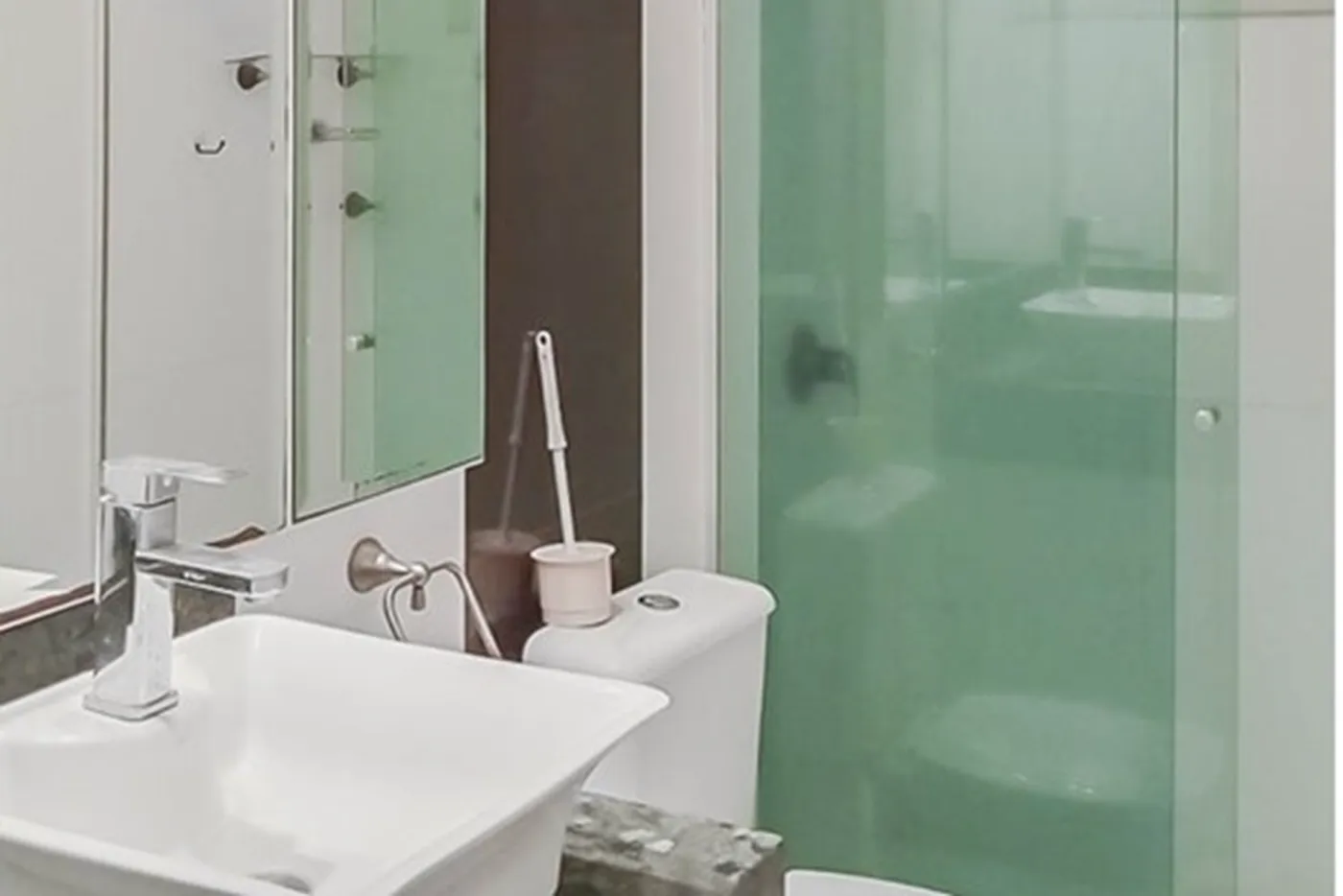 CRB 375 Apto 610441002-8 - REMAX Diamond Orla Exclusividades