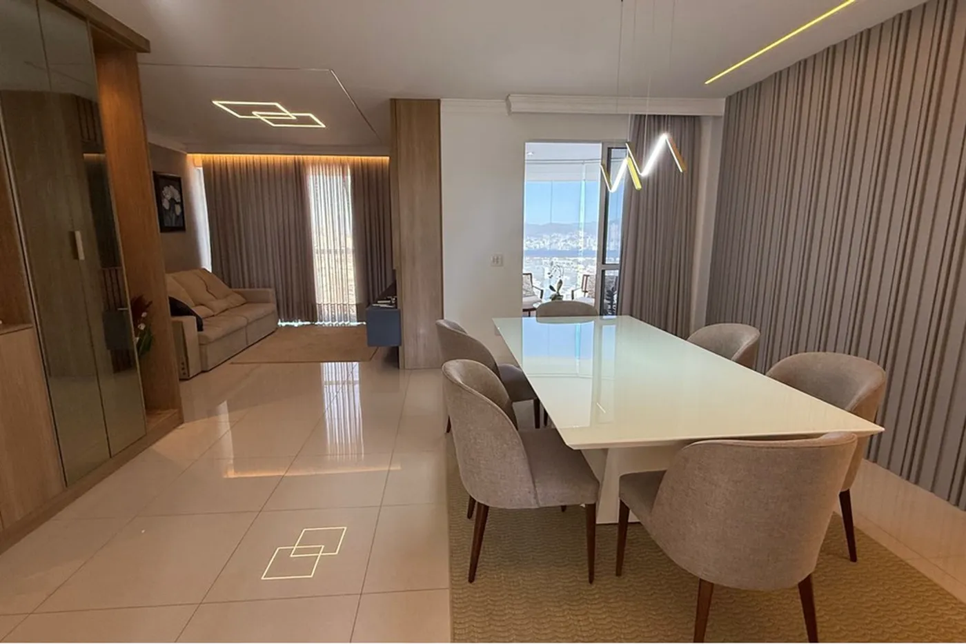 C1 199 Apto 590231080-65 - REMAX Dream On Exclusividades