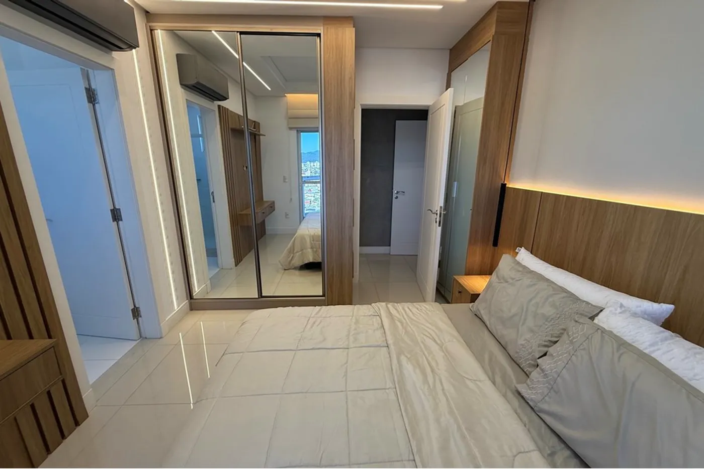 C1 199 Apto 590231080-65 - REMAX Dream On Exclusividades