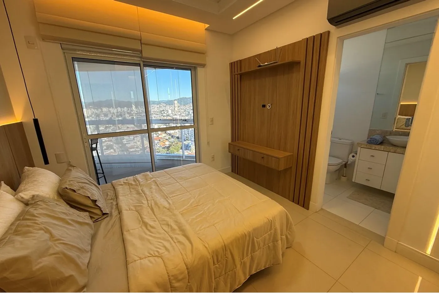 C1 199 Apto 590231080-65 - REMAX Dream On Exclusividades