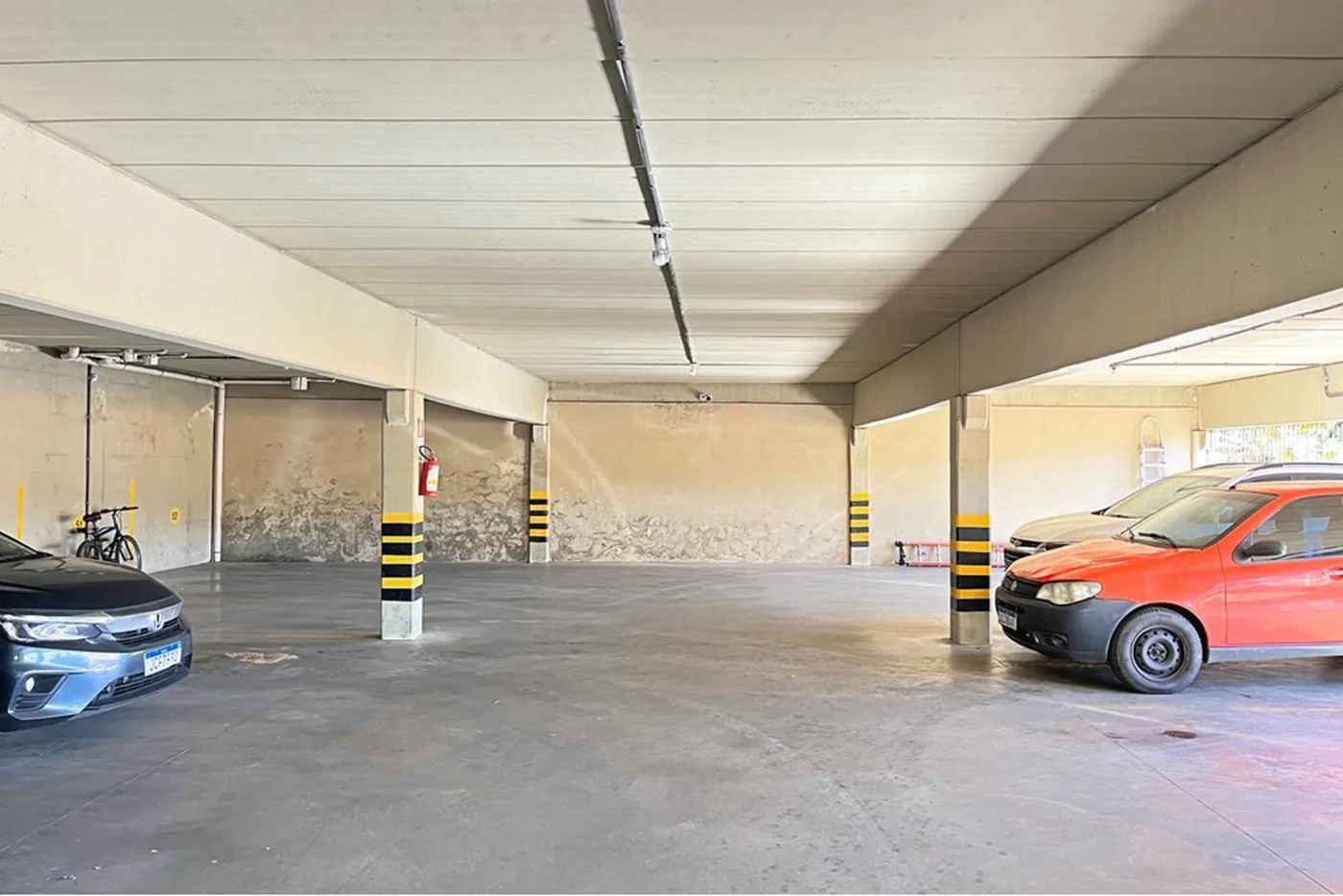 VNMC 100 Casa 610191037-84 - REMAX Casa Sul Exclusividades