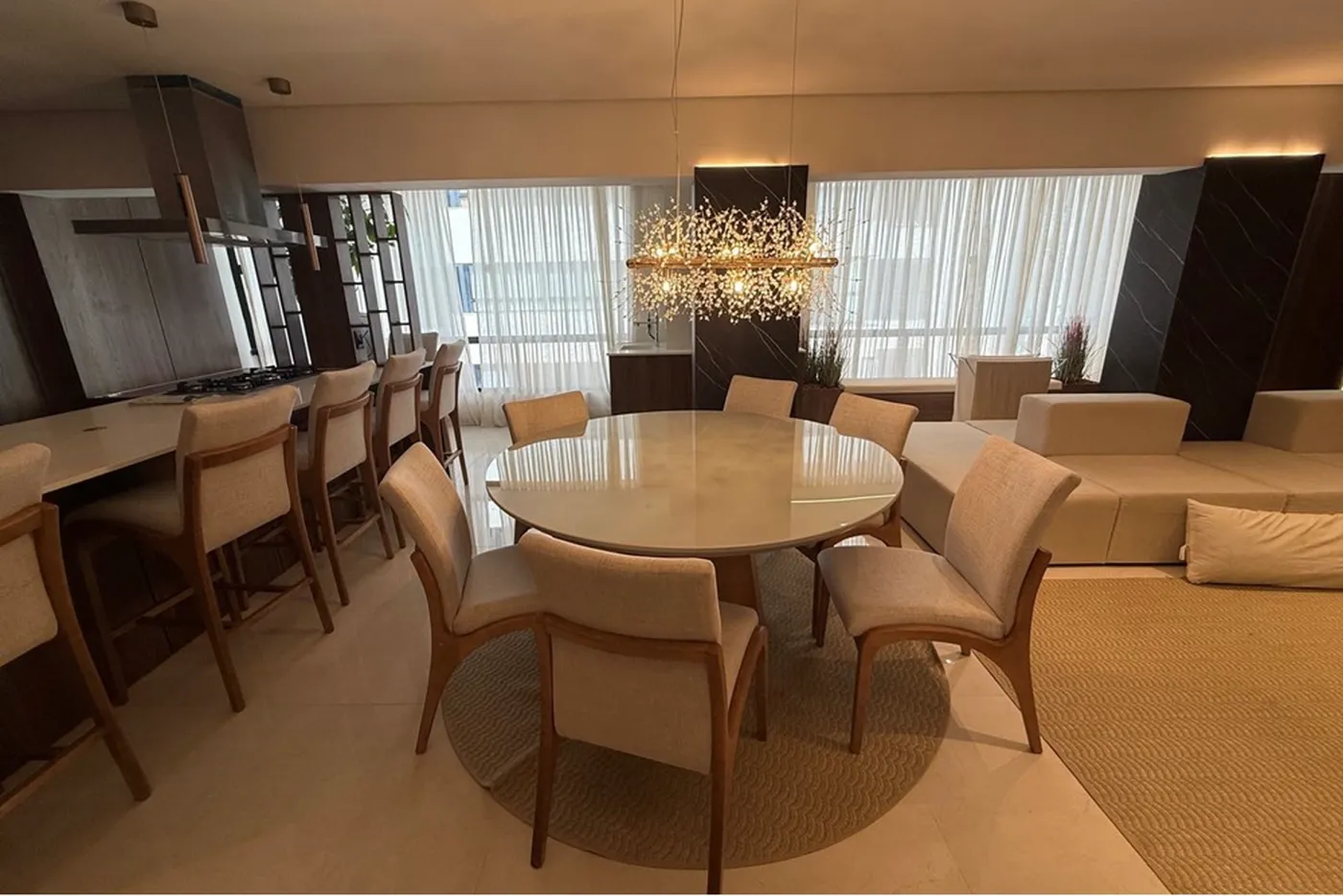 C3 39 Apto 590231080-66 - REMAX Dream On Exclusividades