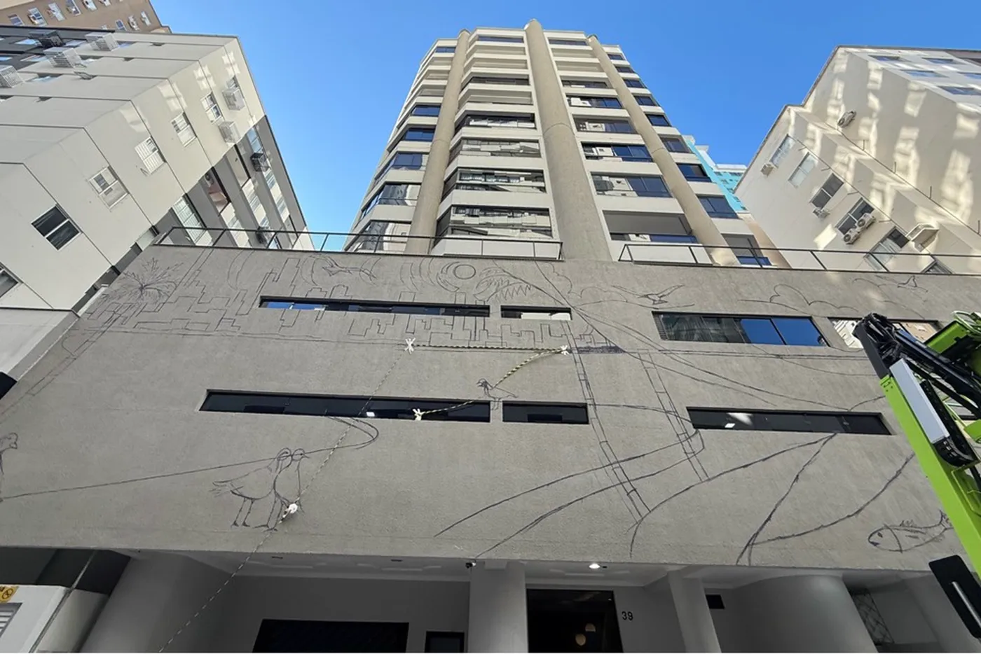 C3 39 Apto 590231080-66 - REMAX Dream On Exclusividades