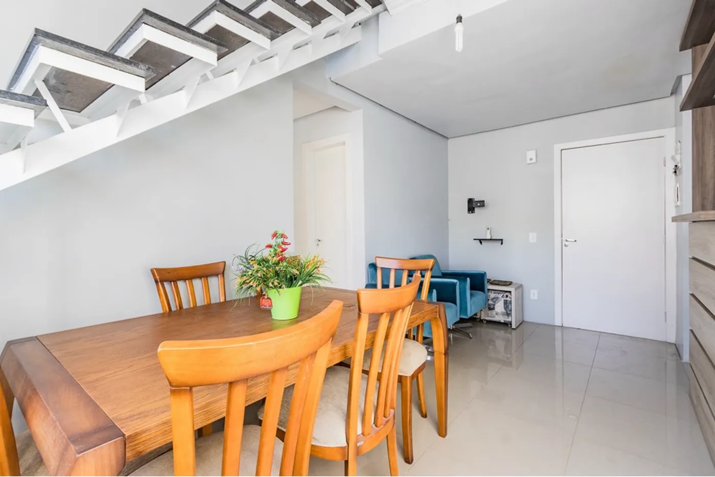 JISTAT 2080 Apto 612511066-4 - REMAX Moderna Exclusividades