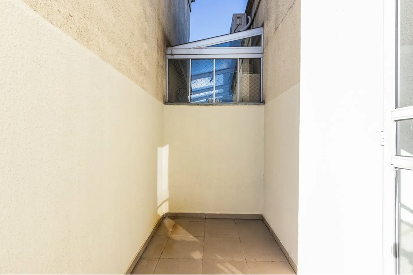 JISTAT 2080 Apto 612511066-4 - REMAX Moderna Exclusividades