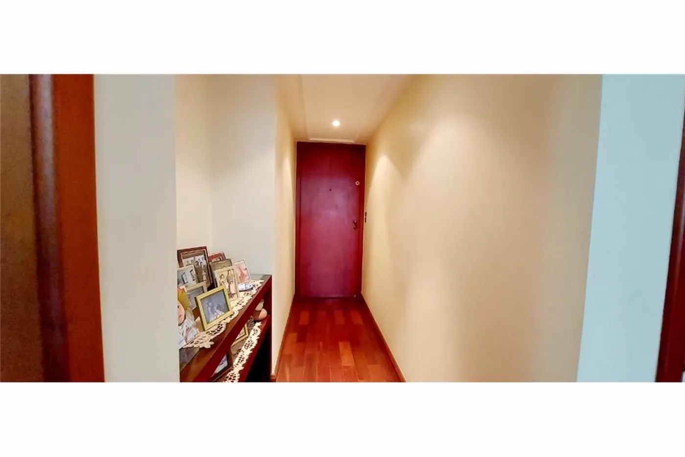 ISD 206 Apto 601971007-157 - REMAX Empire Exclusividades