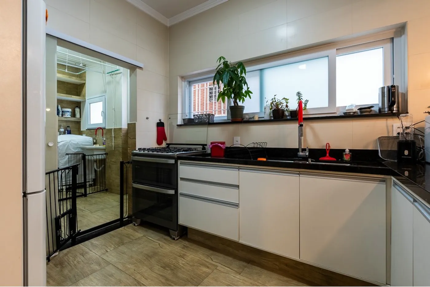 PAM 141 Apto 601971051-44 - REMAX Empire Exclusividades