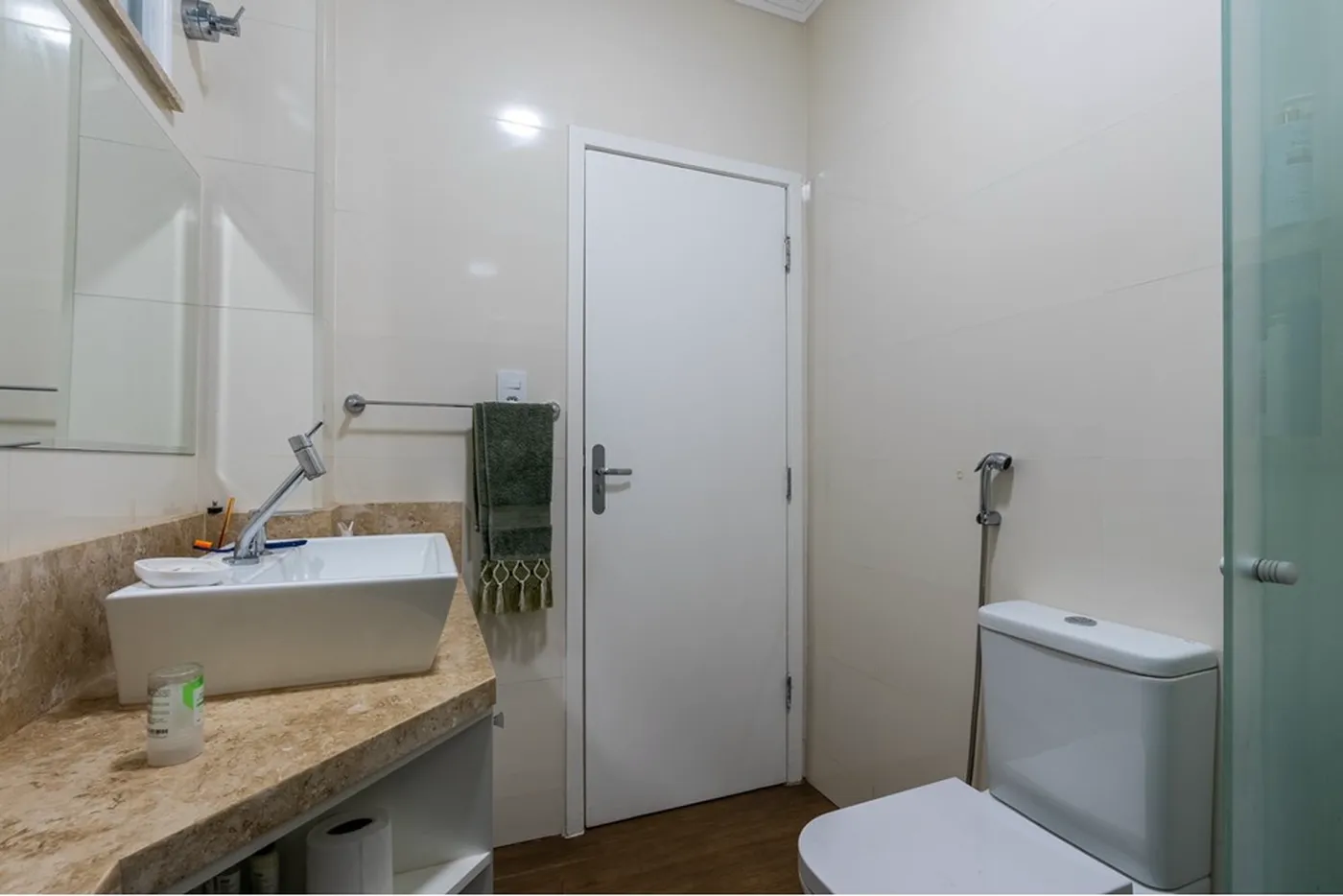 PAM 141 Apto 601971051-44 - REMAX Empire Exclusividades