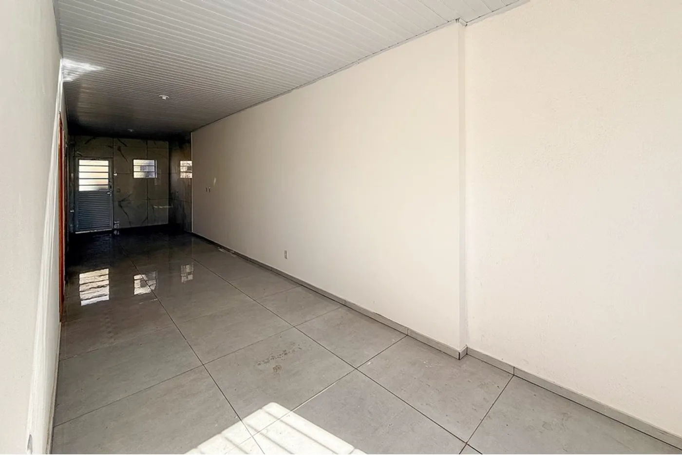 GE 25 Casa 612651026-27 - REMAX Pillares Exclusividades