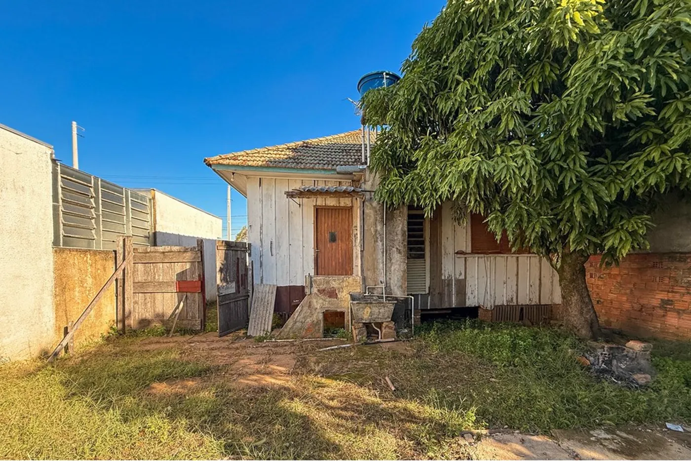 NOL 72 Lote 612651056-8 - REMAX Pillares Exclusividades