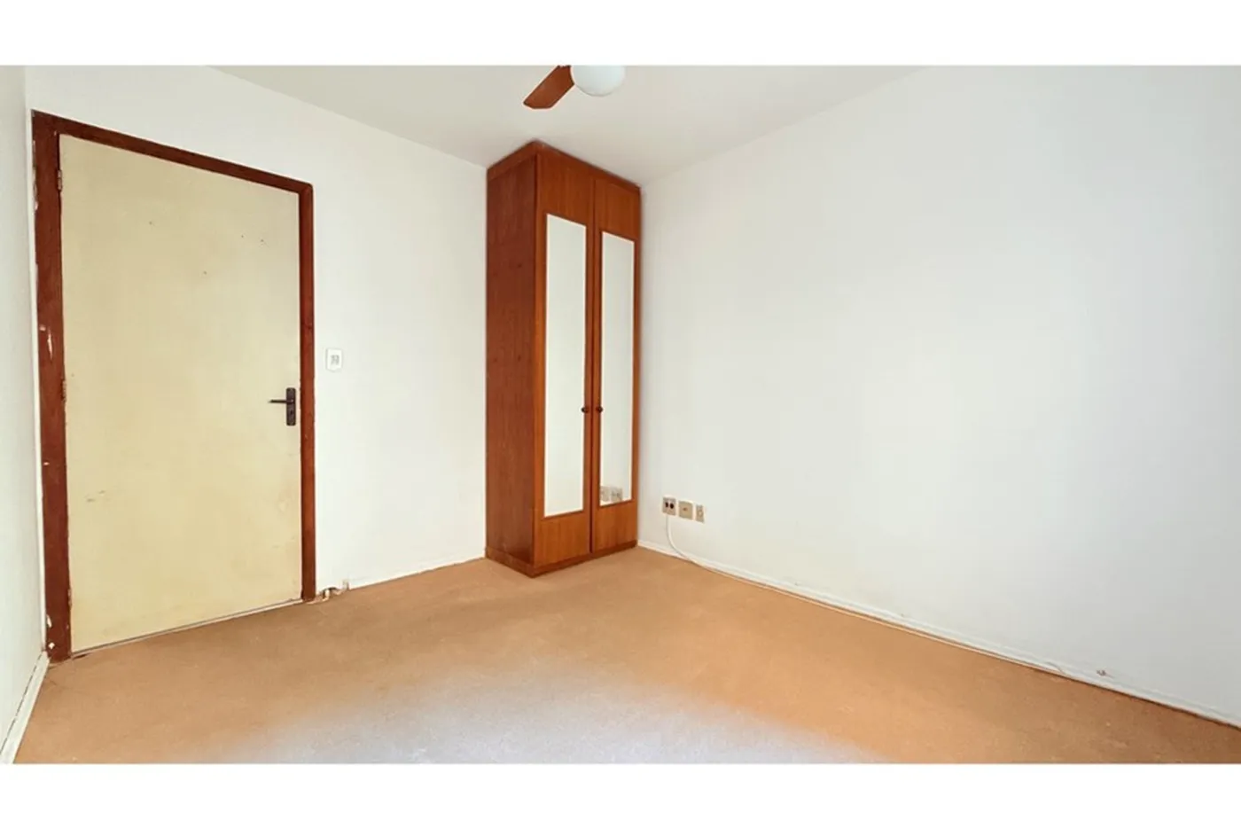 BFHD 182 Apto 610101007-31 - REMAX Tri Exclusividades