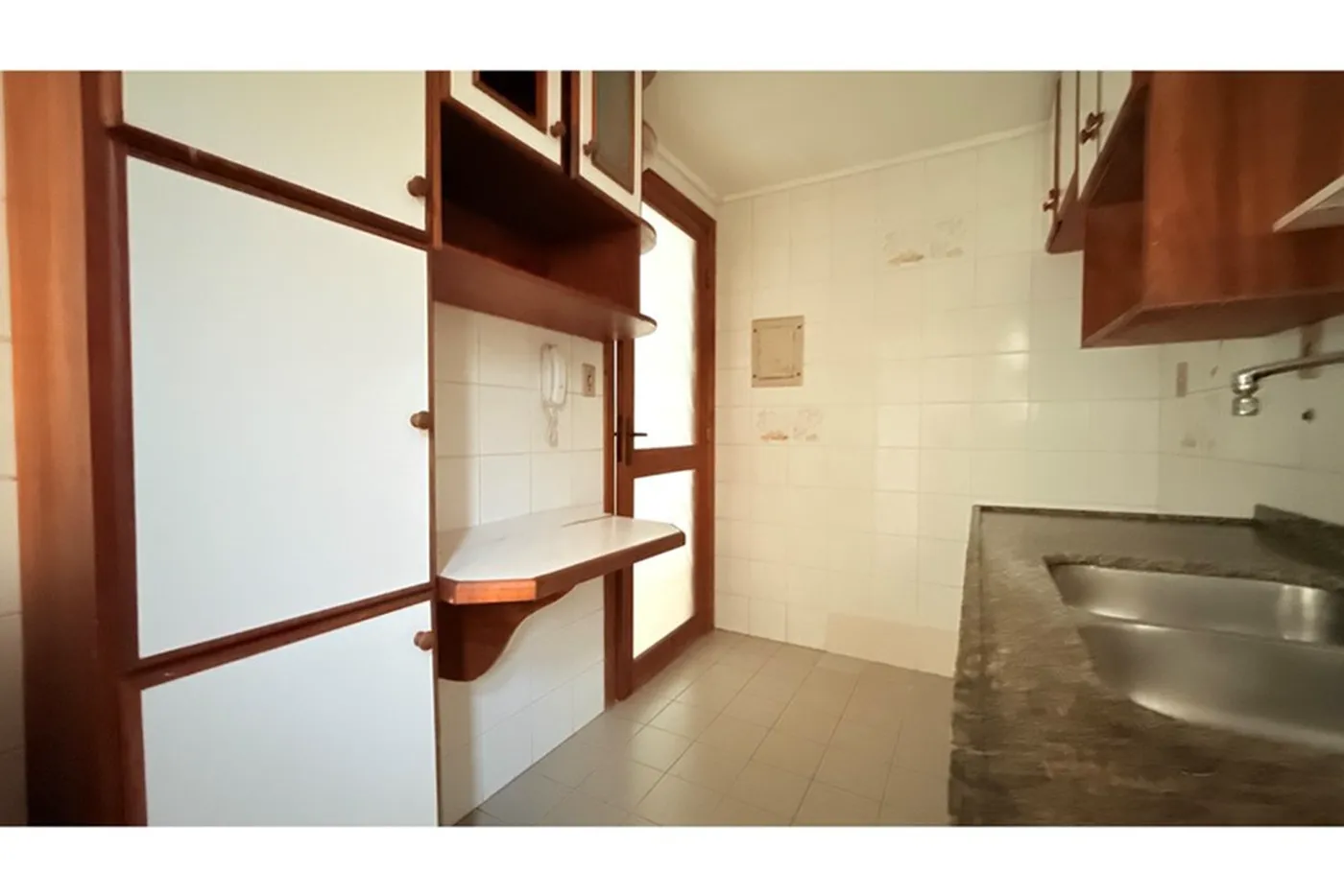 BFHD 182 Apto 610101007-31 - REMAX Tri Exclusividades
