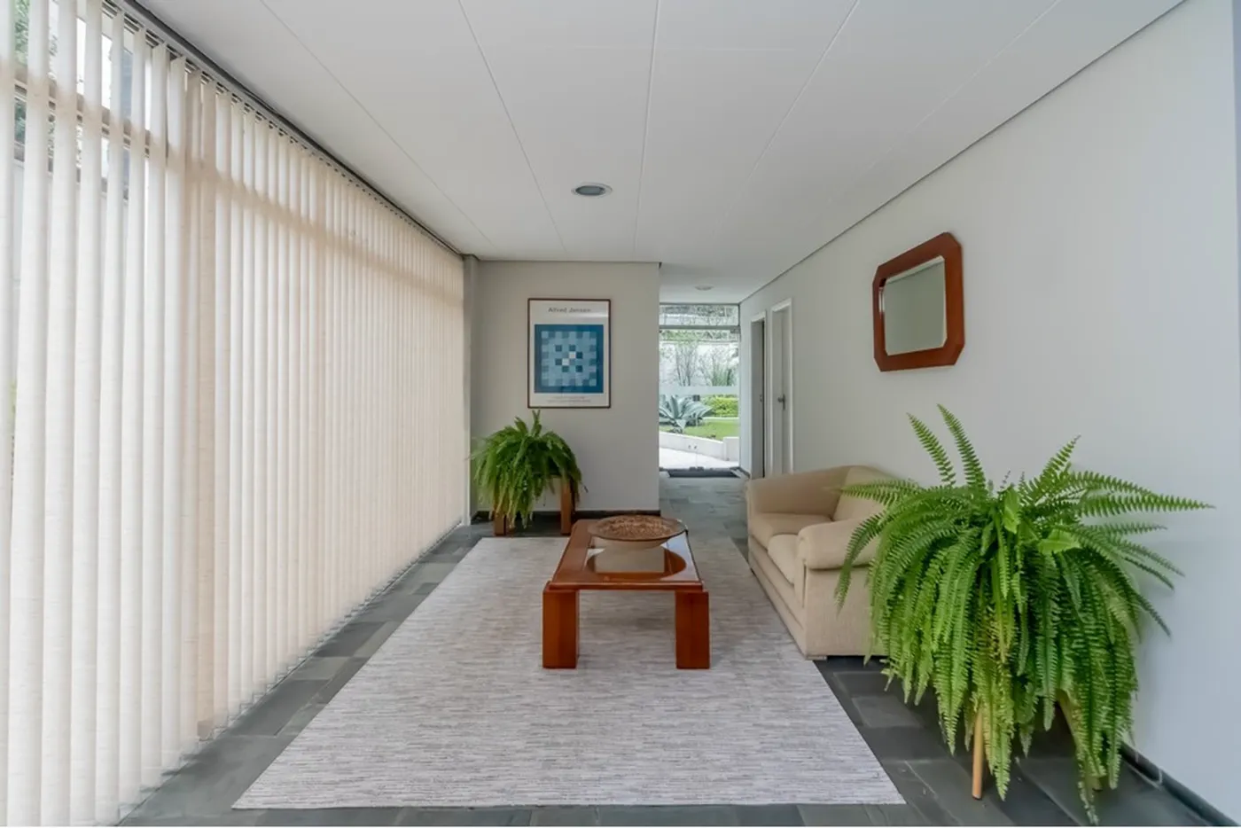 IBJC 157 Apto 601361051-26 - REMAX Trio Exclusividades