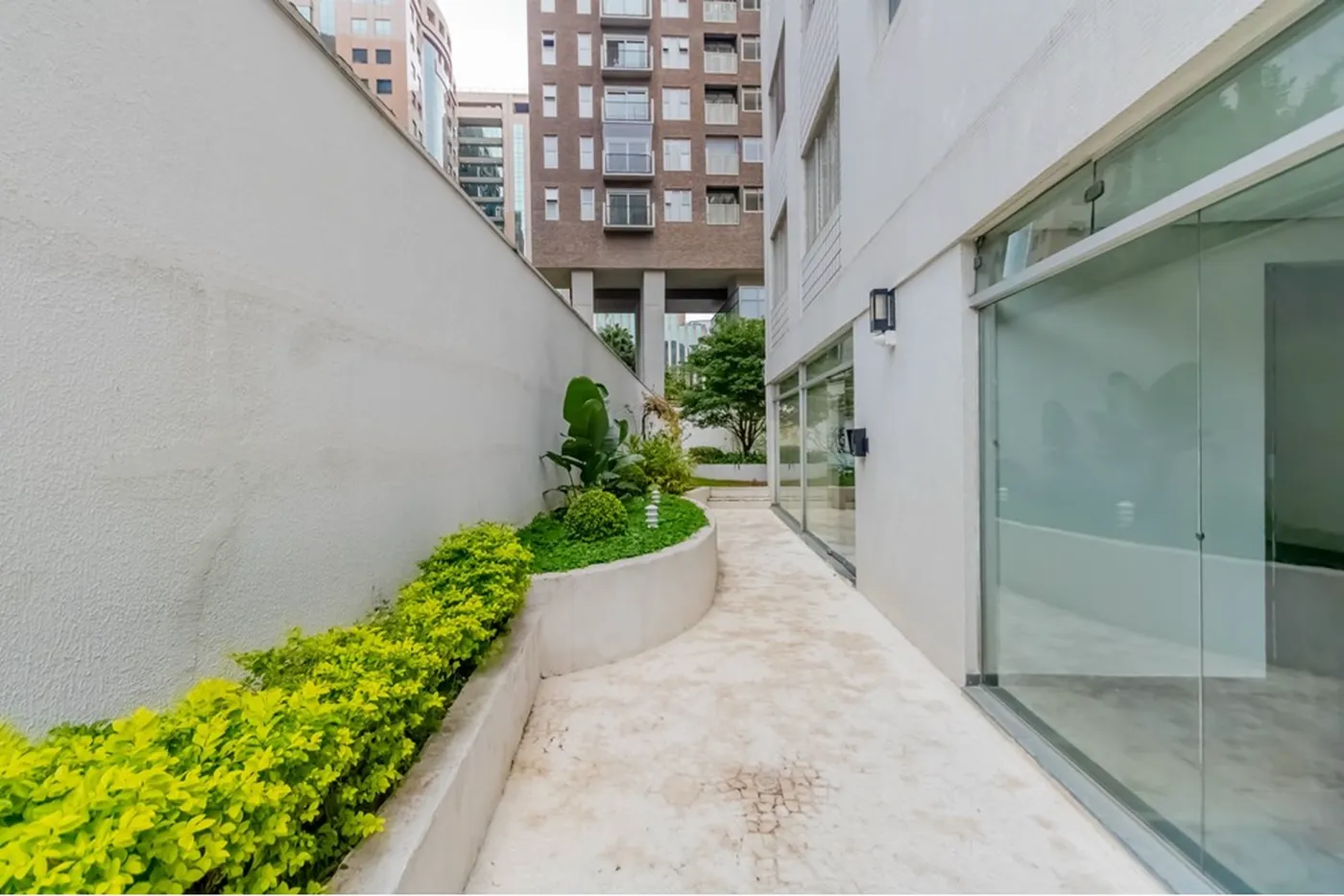 IBJC 157 Apto 601361051-26 - REMAX Trio Exclusividades