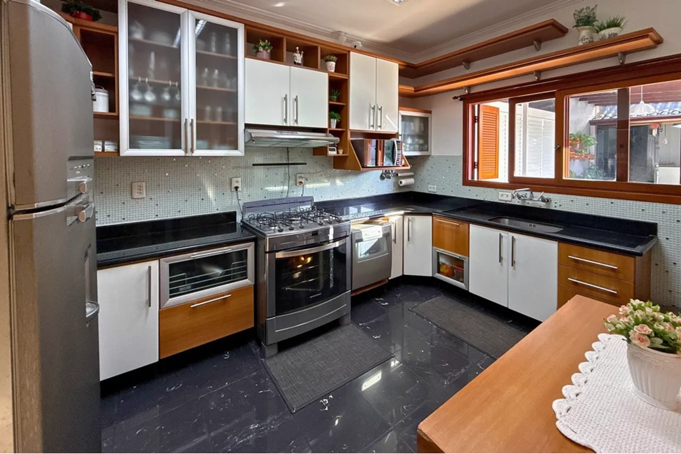 SJI 126 Casa 610241038-7 - REMAX 520 Exclusividades