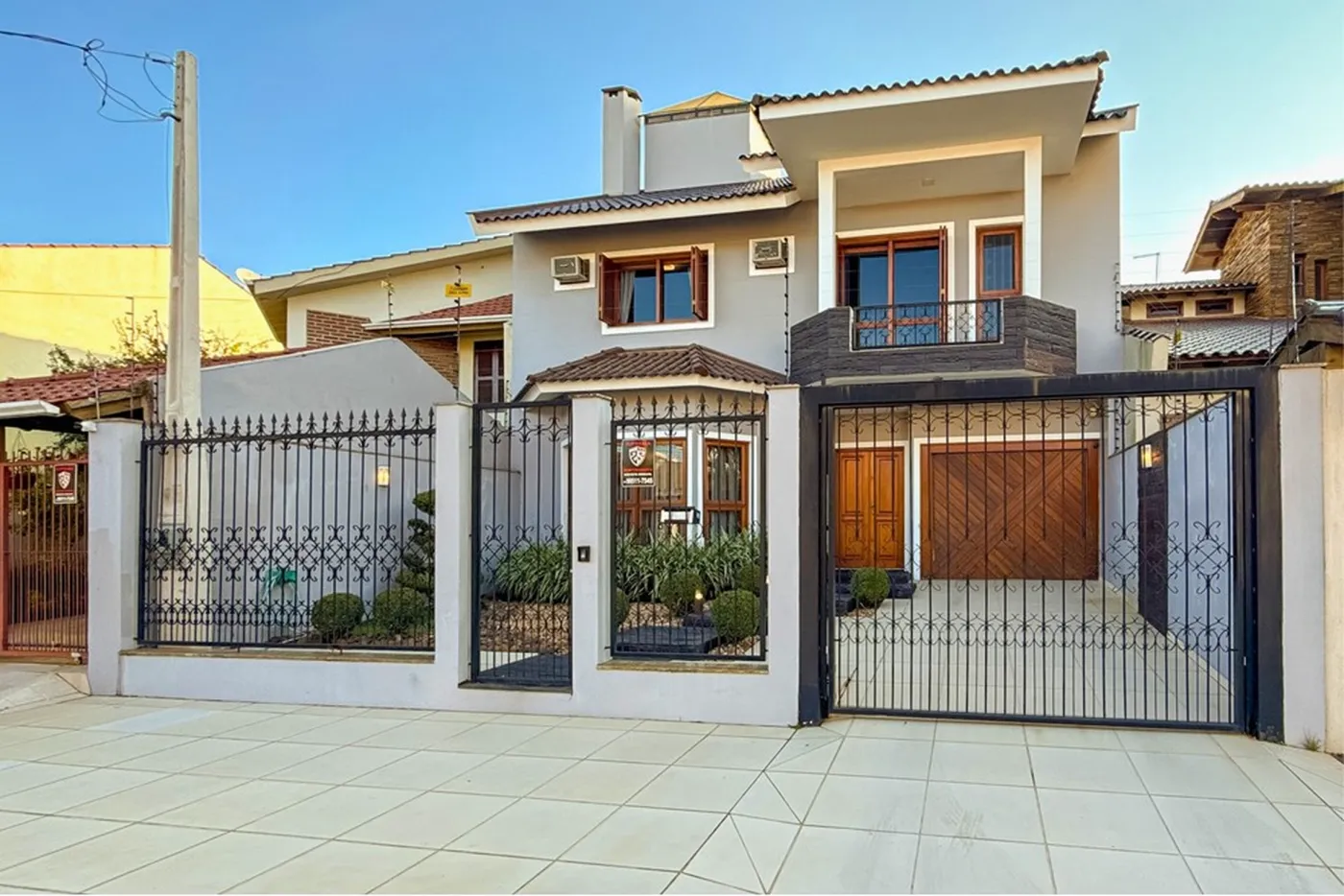 SJI 126 Casa 610241038-7 - REMAX 520 Exclusividades
