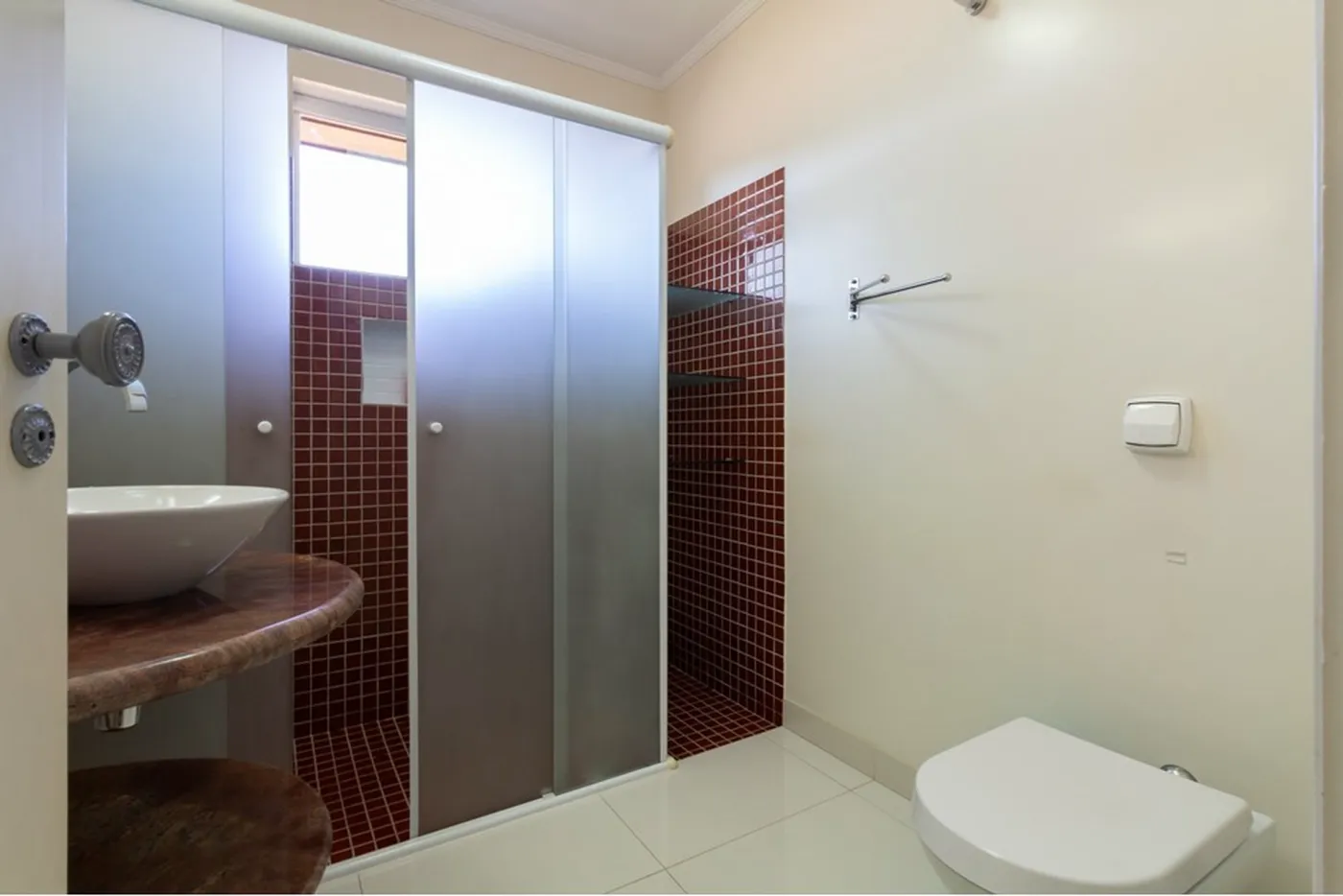 ADLP 283 Casa 601261081-23 - REMAX Terra Exclusividades