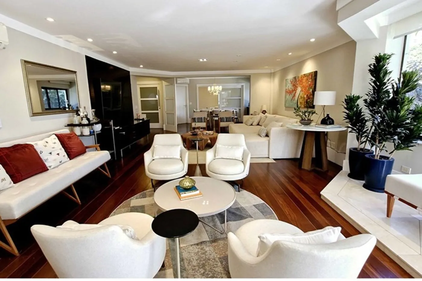 PDMADT 325 Apto 601361044-49 - REMAX Trio Exclusividades