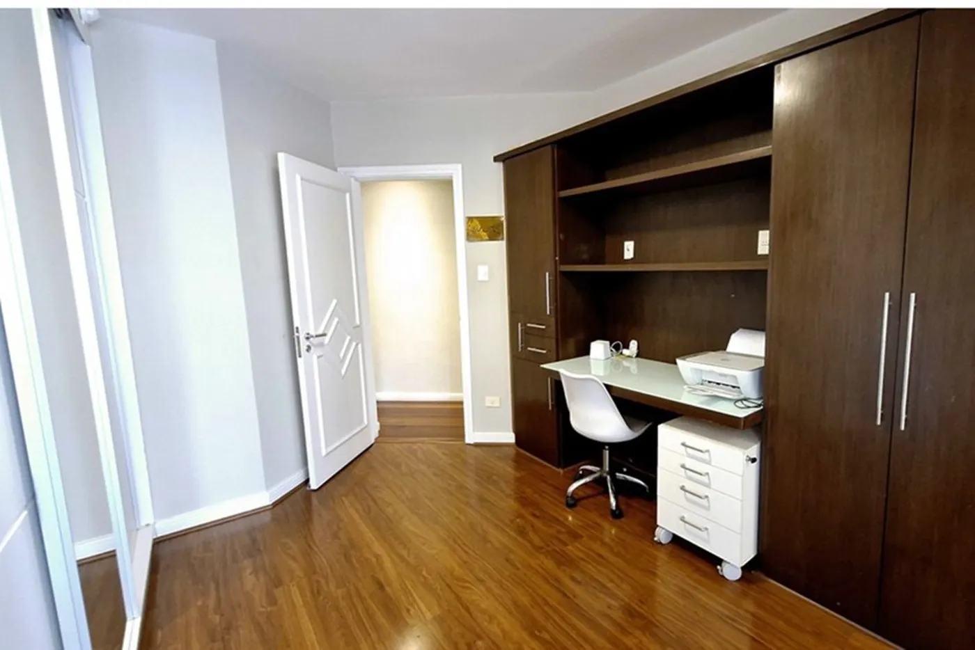 PDMADT 325 Apto 601361044-49 - REMAX Trio Exclusividades