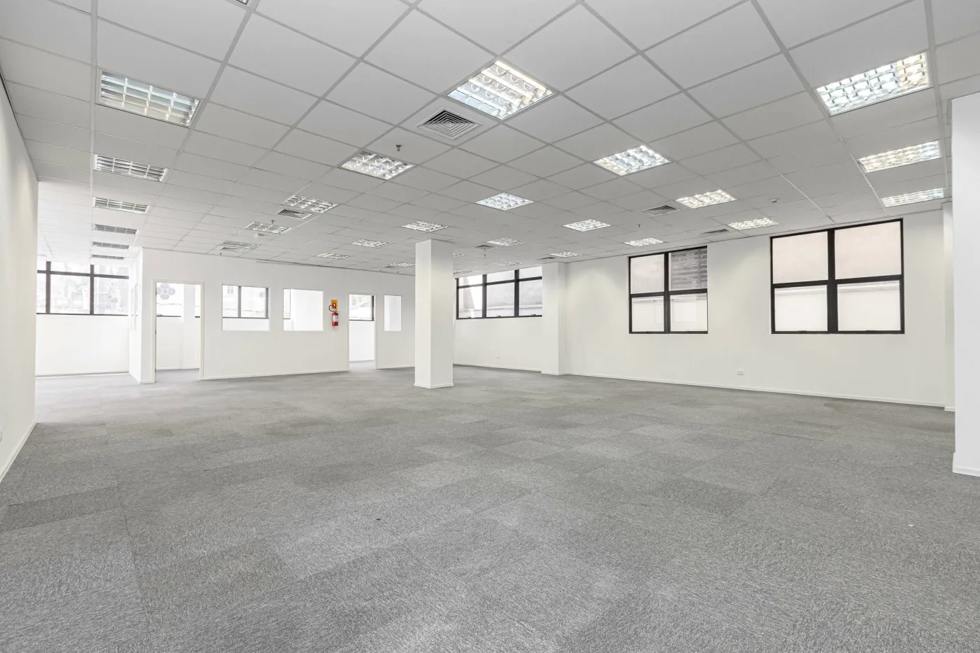 Corporate Emiliano - Invespark