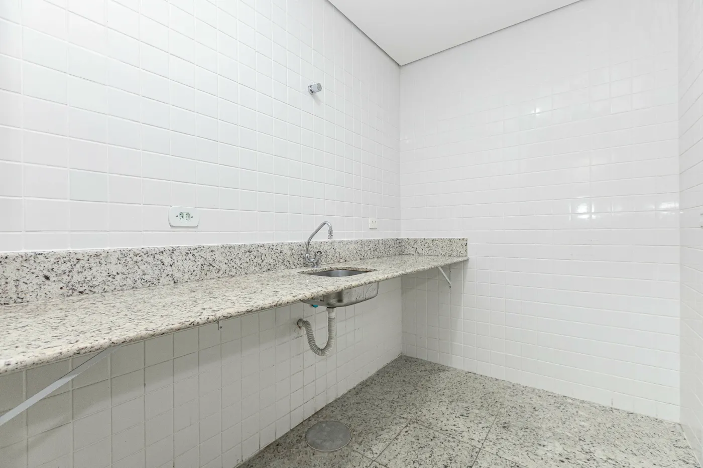 Corporate Emiliano - Invespark