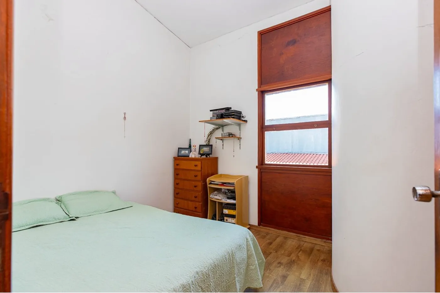 VSLS 142 601131003-85 - REMAX Ares Exclusividades