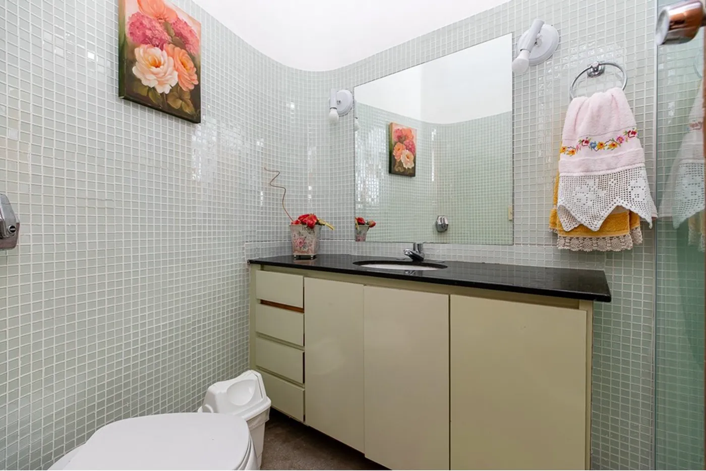 VSLS 142 601131003-85 - REMAX Ares Exclusividades