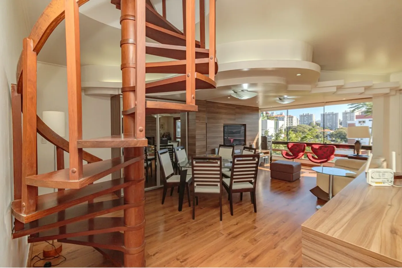 JLM 483 Apto 612491040-8 - REMAX Trend Exclusividades
