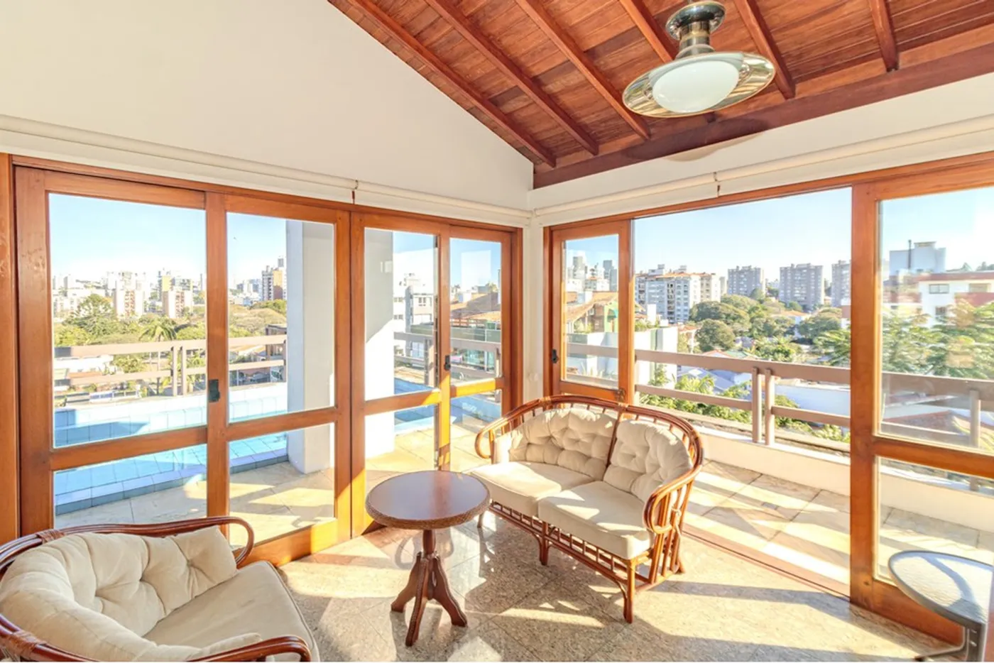 JLM 483 Apto 612491040-8 - REMAX Trend Exclusividades