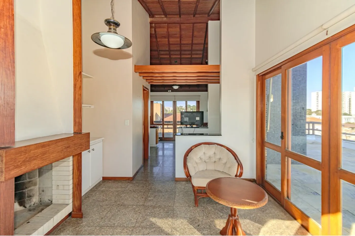 JLM 483 Apto 612491040-8 - REMAX Trend Exclusividades