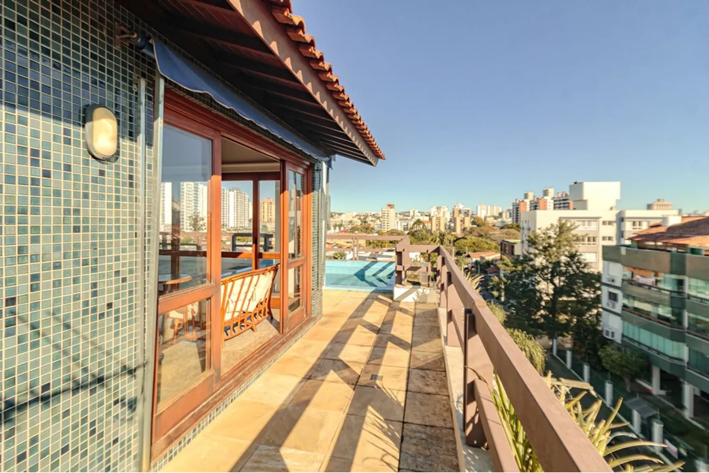 JLM 483 Apto 612491040-8 - REMAX Trend Exclusividades