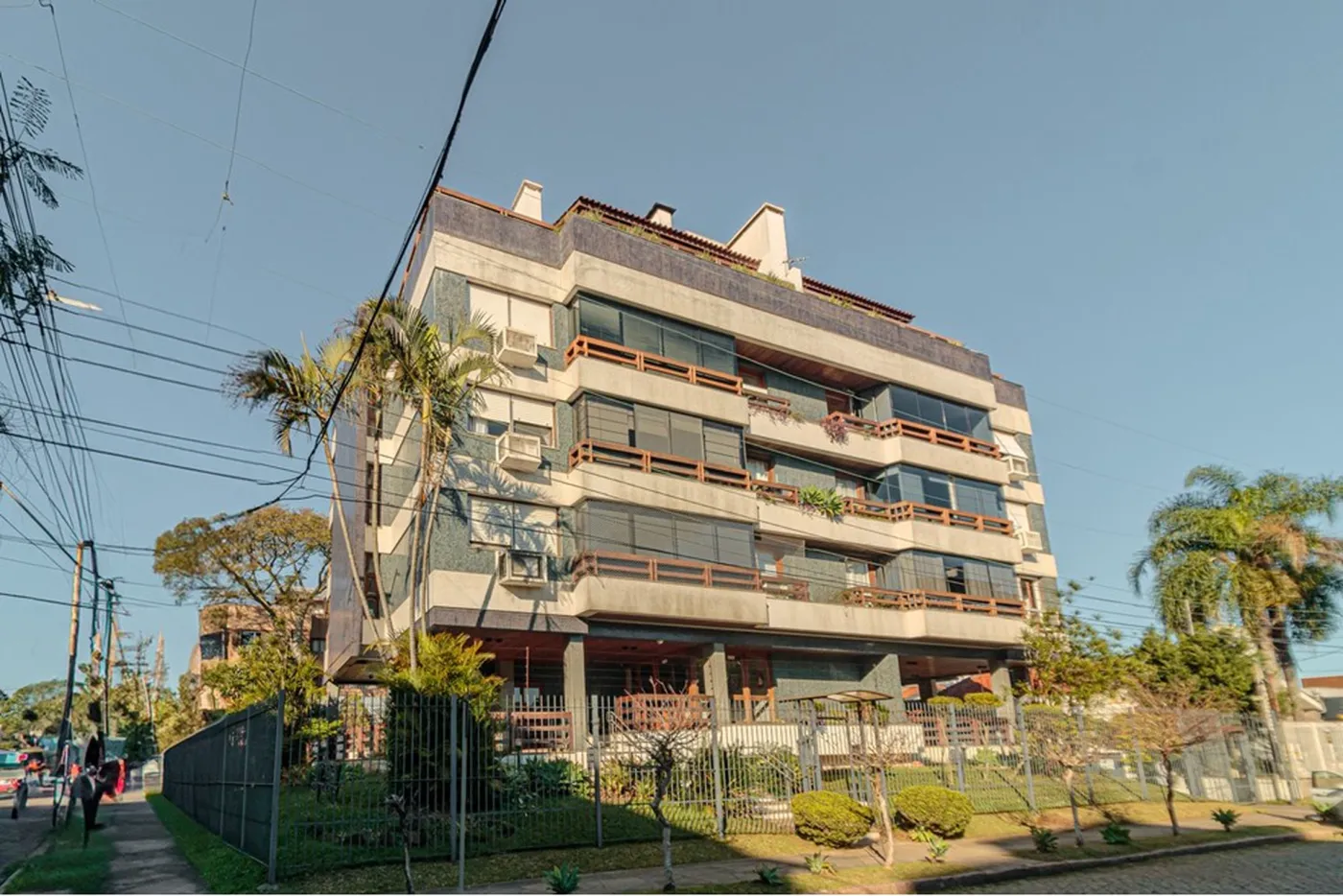 JLM 483 Apto 612491040-8 - REMAX Trend Exclusividades