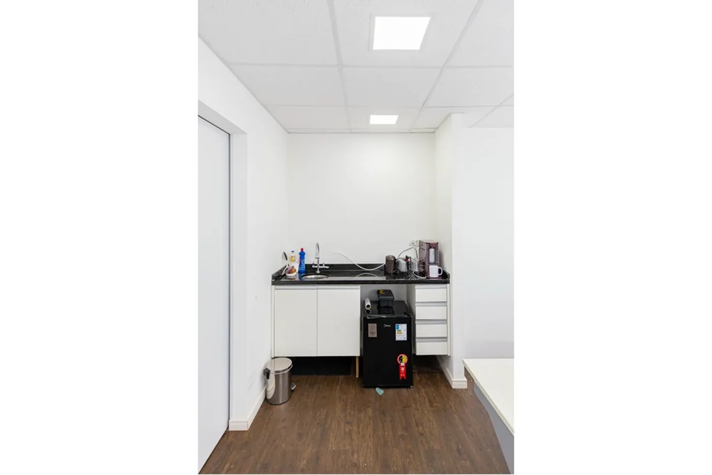 VDBFMDSV 1619 Sala 601241057-15 - REMAX Ville Exclusividades