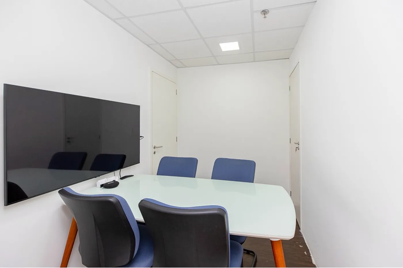 VDBFMDSV 1619 Sala 601241057-14 - REMAX Ville Exclusividades