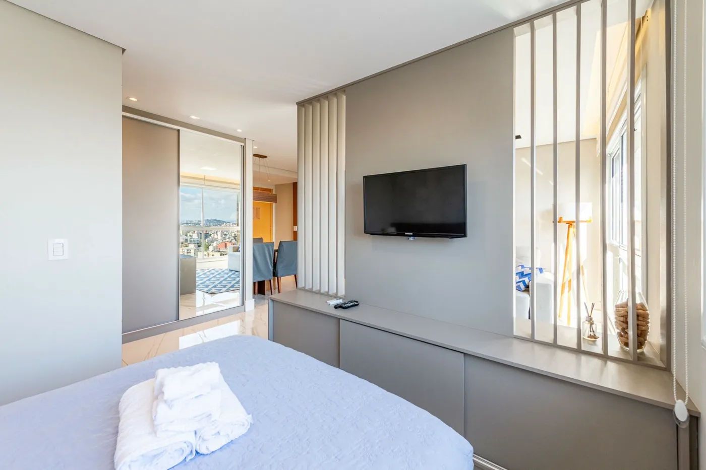 Axis Home - Condomínio Por do Sol Apto ONE36123