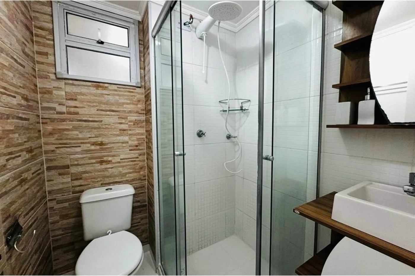 IADJ 50 Apto 610241012-188 - REMAX 520 Exclusividades