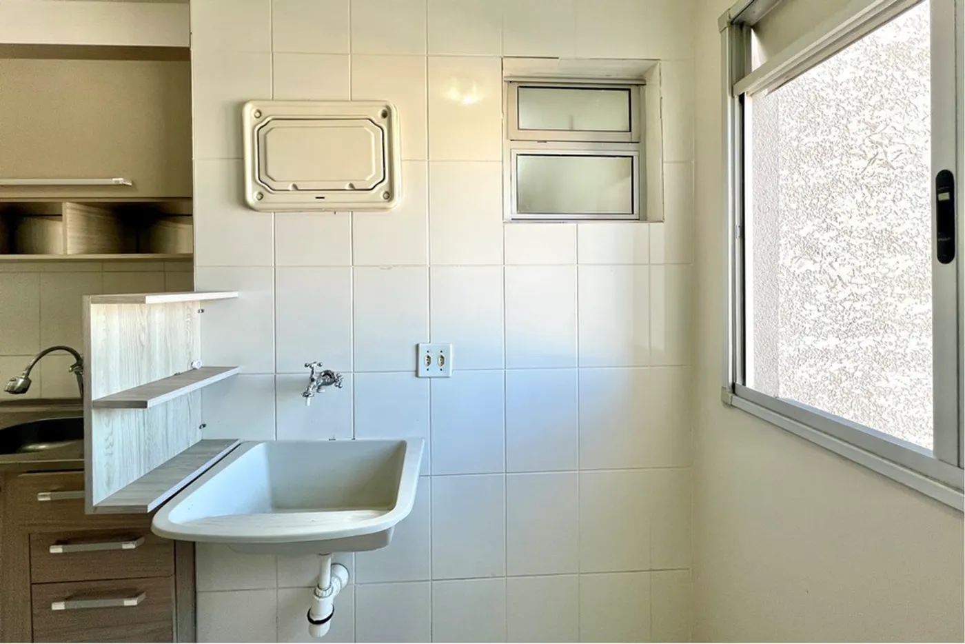 IADJ 50 Apto 610241012-188 - REMAX 520 Exclusividades
