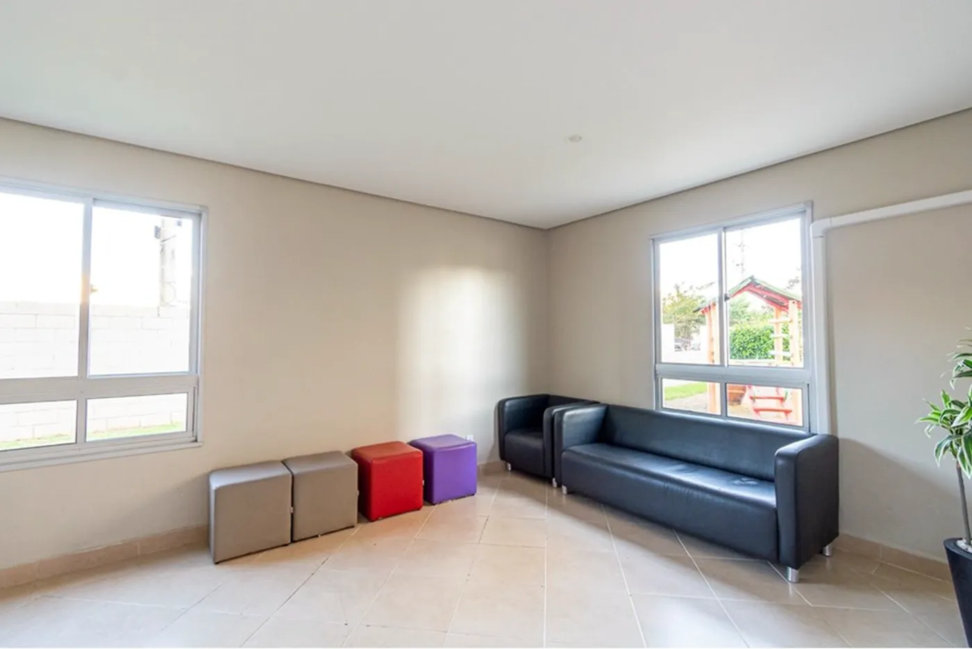 IADJ 50 Apto 610241012-188 - REMAX 520 Exclusividades