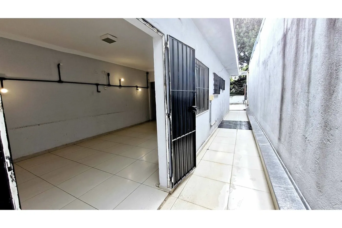 BORCF 162 Prédio 601361043-34 - REMAX Trio Exclusividades