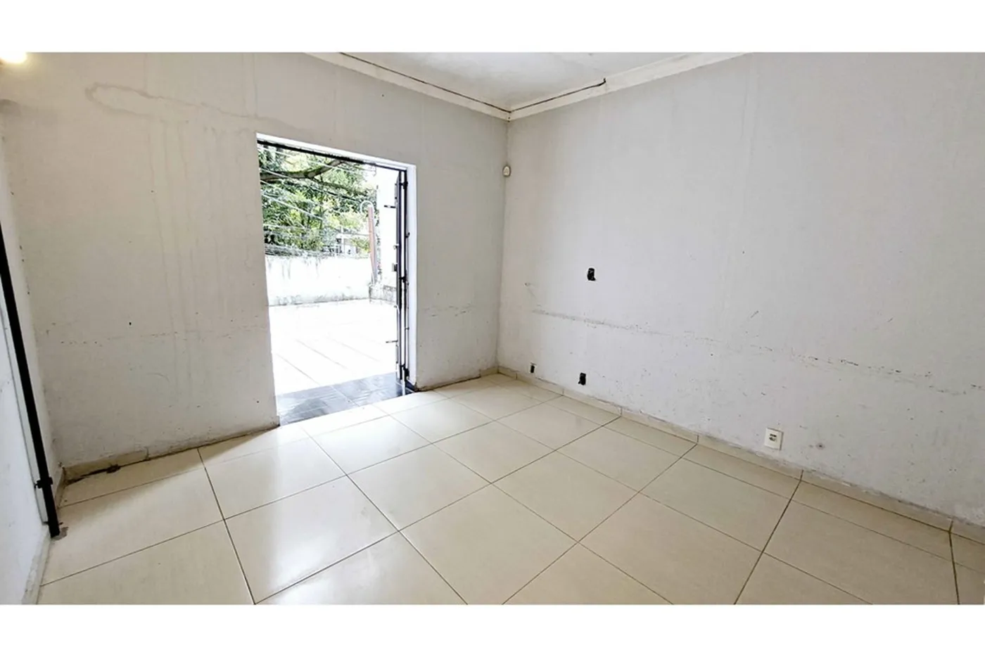 BORCF 162 Prédio 601361043-34 - REMAX Trio Exclusividades