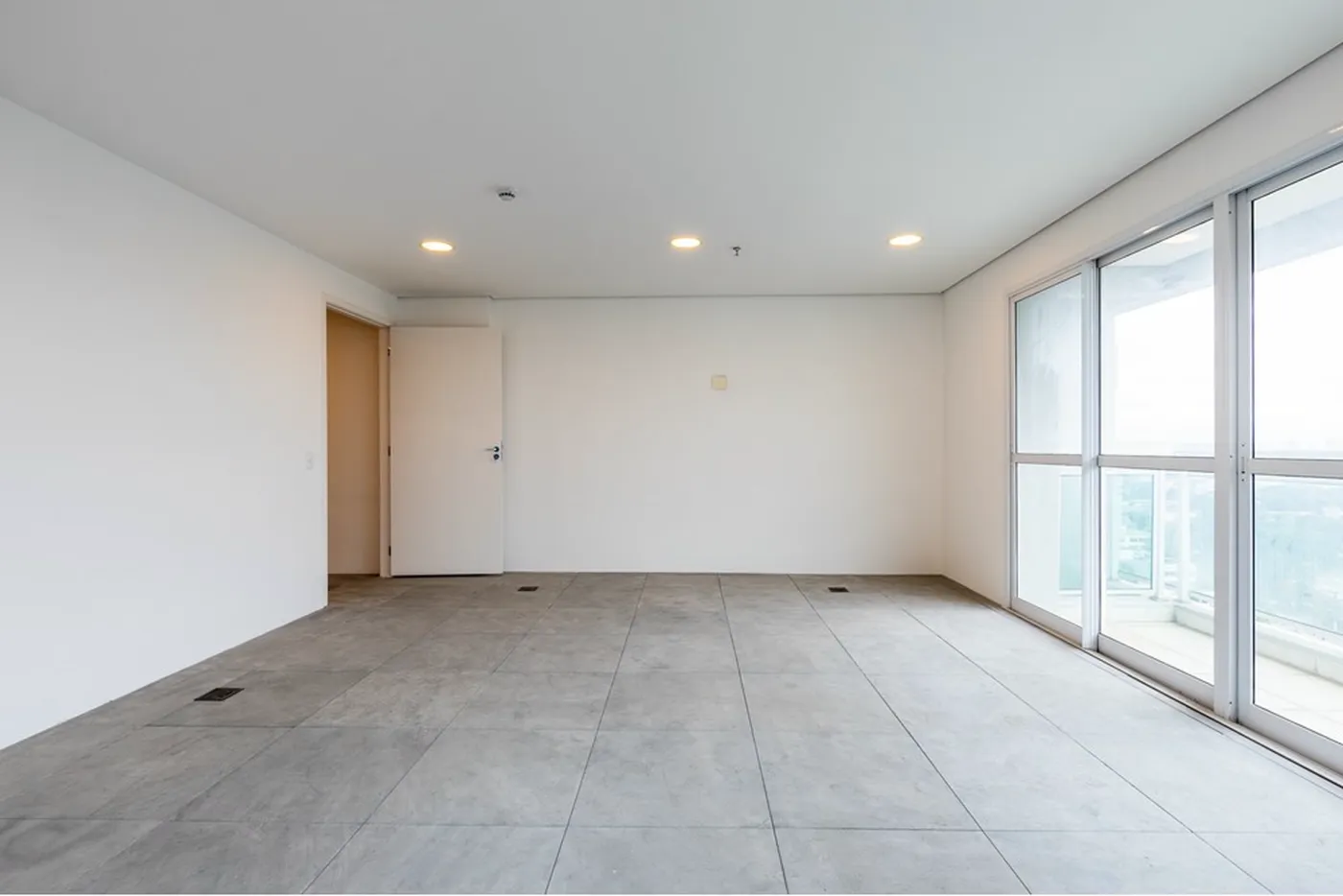 SANDJ 72 Sala 601971032-108 - REMAX Empire Exclusividades