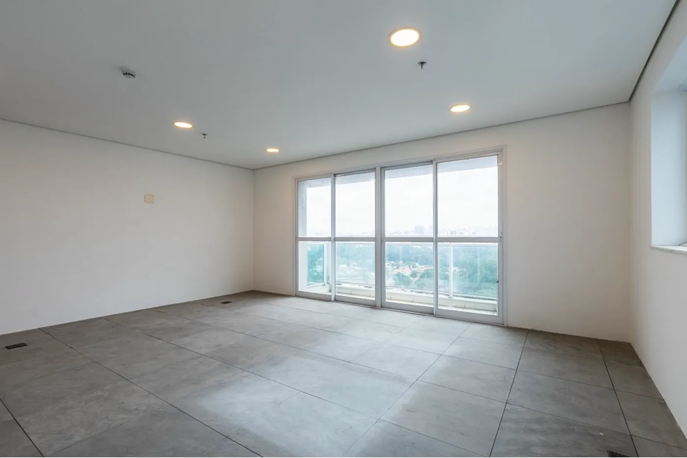 SANDJ 72 Sala 601971032-108 - REMAX Empire Exclusividades