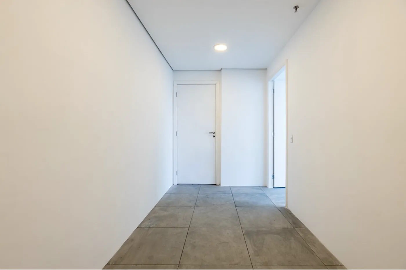 SANDJ 72 Sala 601971032-108 - REMAX Empire Exclusividades