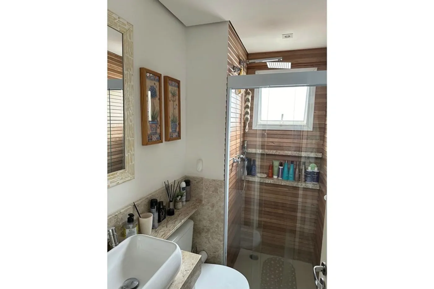 LG 301 Apto 601401007-57 - REMAX Paradisus Exclusividades